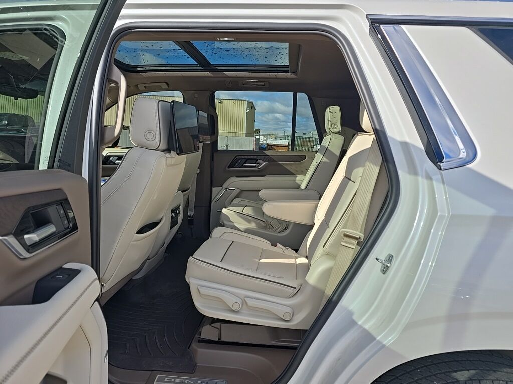 2025 GMC Yukon Denali 4WD 7 Passenger Fond du Lac WI 2025 GMC Yukon Denali 4WD 7 Passenger Fond du Lac WI