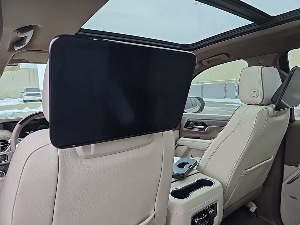 2025 GMC Yukon Denali 4WD Fond du Lac WI 2025 GMC Yukon Denali 4WD Fond du Lac WI