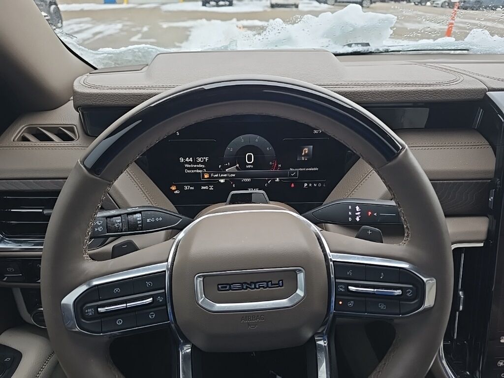 2025 GMC Yukon Denali 4WD Fond du Lac WI 2025 GMC Yukon Denali 4WD Fond du Lac WI