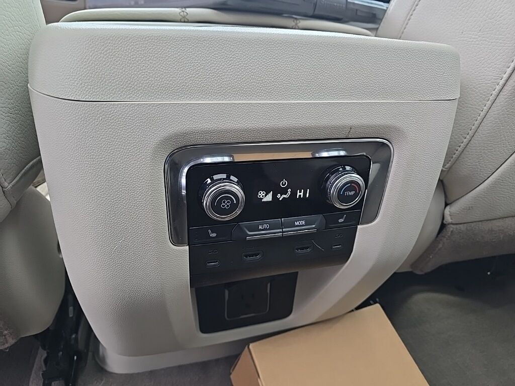 2025 GMC Yukon Denali 4WD Fond du Lac WI 2025 GMC Yukon Denali 4WD Fond du Lac WI