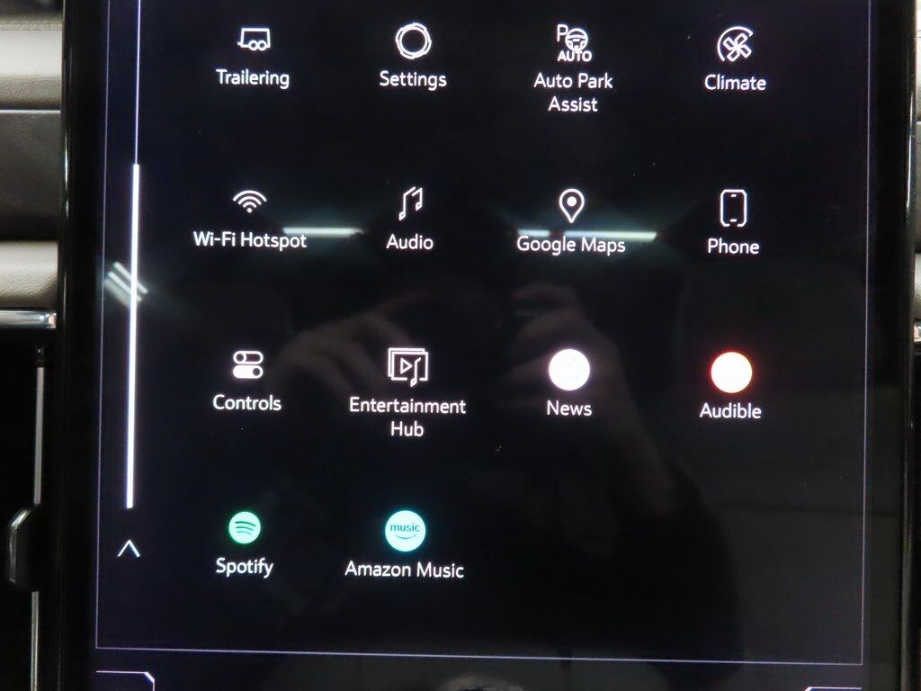 2025 GMC Yukon Denali 4WD Fond du Lac WI 2025 GMC Yukon Denali 4WD Fond du Lac WI