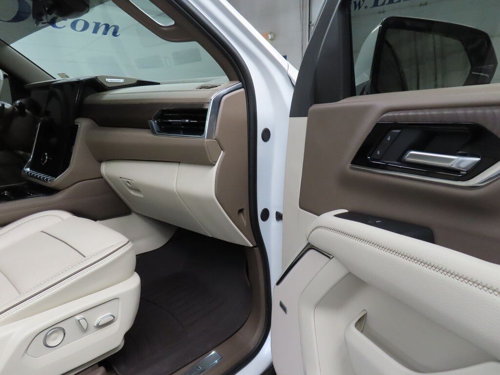 2025 GMC Yukon Denali 4WD Fond du Lac WI 2025 GMC Yukon Denali 4WD Fond du Lac WI