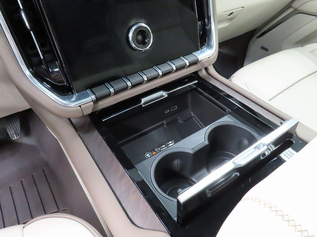 2025 GMC Yukon Denali 4WD Fond du Lac WI 2025 GMC Yukon Denali 4WD Fond du Lac WI