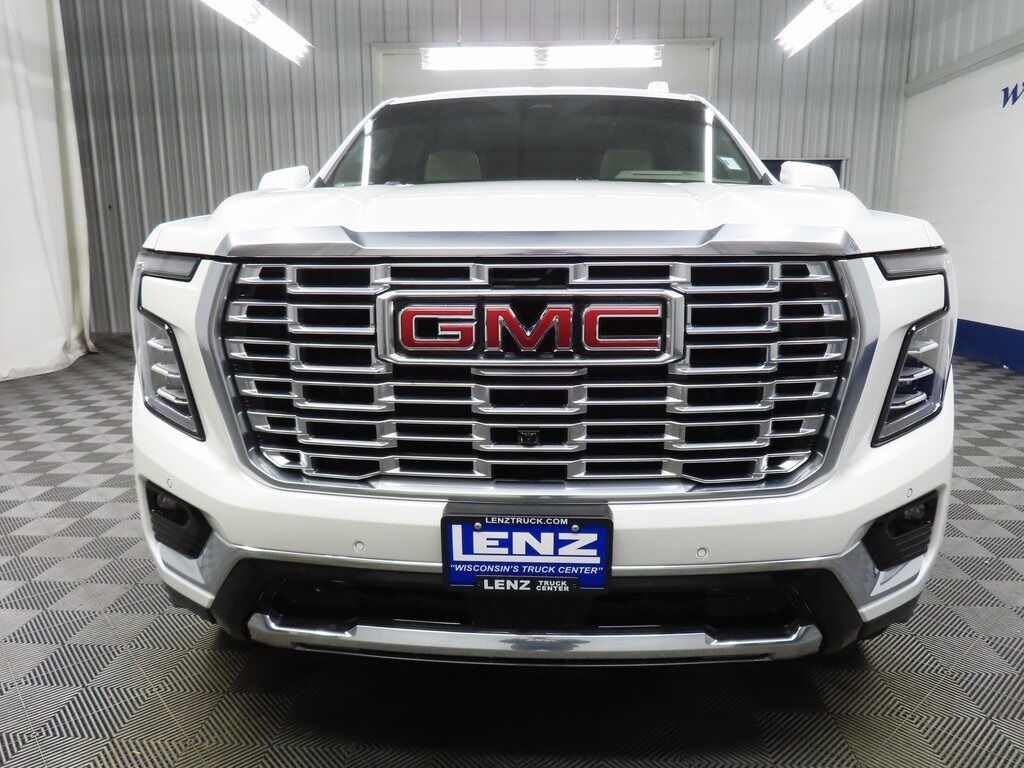 2025 GMC Yukon Denali 4WD Fond du Lac WI 2025 GMC Yukon Denali 4WD Fond du Lac WI