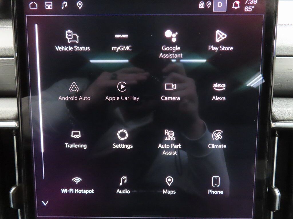 2025 GMC Yukon Denali 4WD Fond du Lac WI 2025 GMC Yukon Denali 4WD Fond du Lac WI