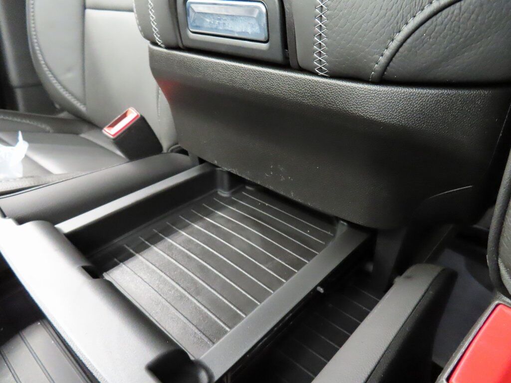 2025 GMC Yukon Denali 4WD Fond du Lac WI 2025 GMC Yukon Denali 4WD Fond du Lac WI