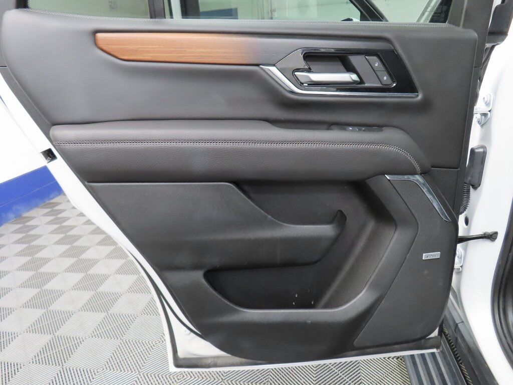 2025 GMC Yukon Denali 4WD Fond du Lac WI 2025 GMC Yukon Denali 4WD Fond du Lac WI