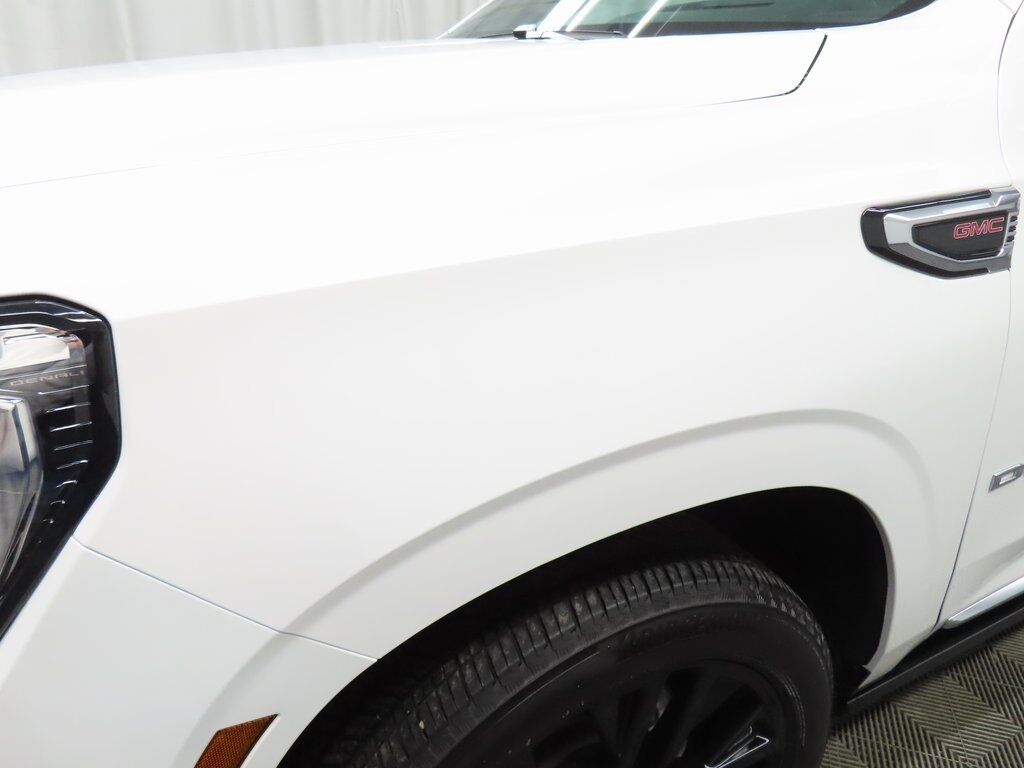 2025 GMC Yukon Denali 4WD Fond du Lac WI 2025 GMC Yukon Denali 4WD Fond du Lac WI