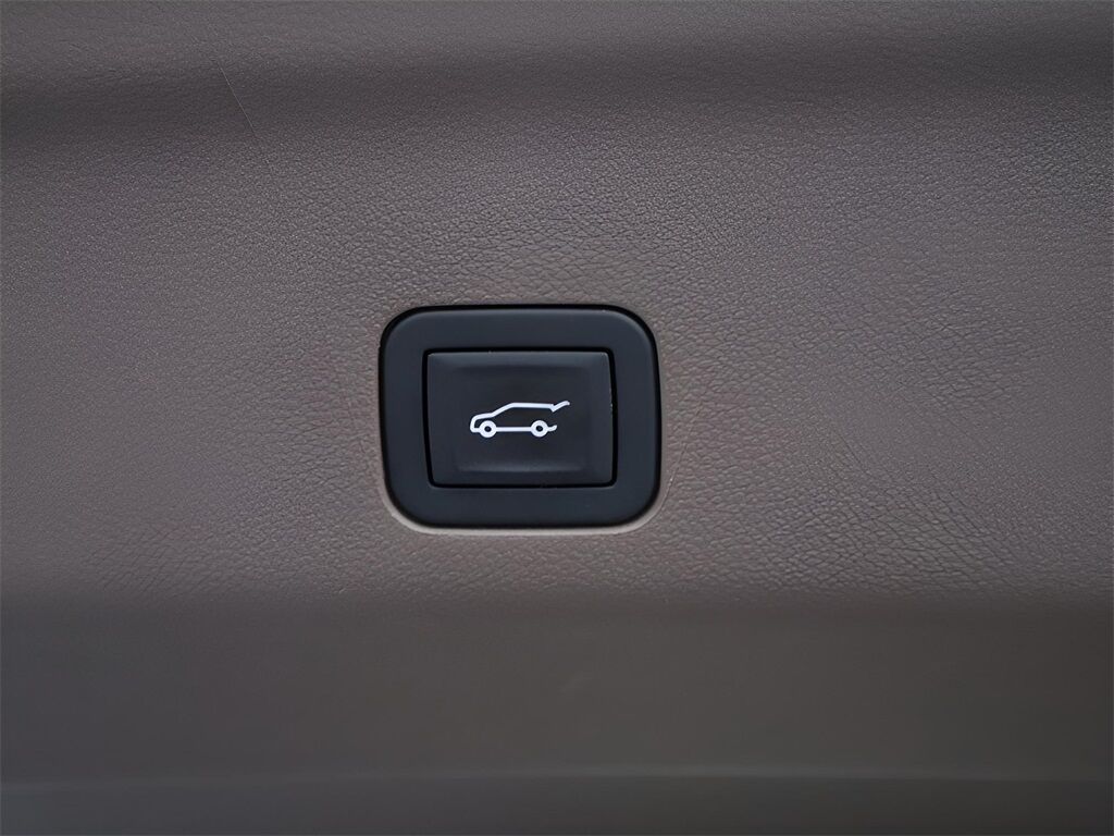 2025 GMC Yukon Denali San Clemente CA