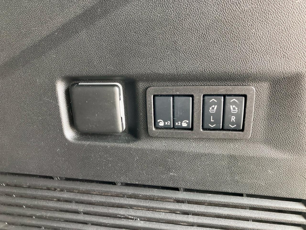 2025 GMC Yukon Denali Watertown SD 2025 GMC Yukon Denali Watertown SD
