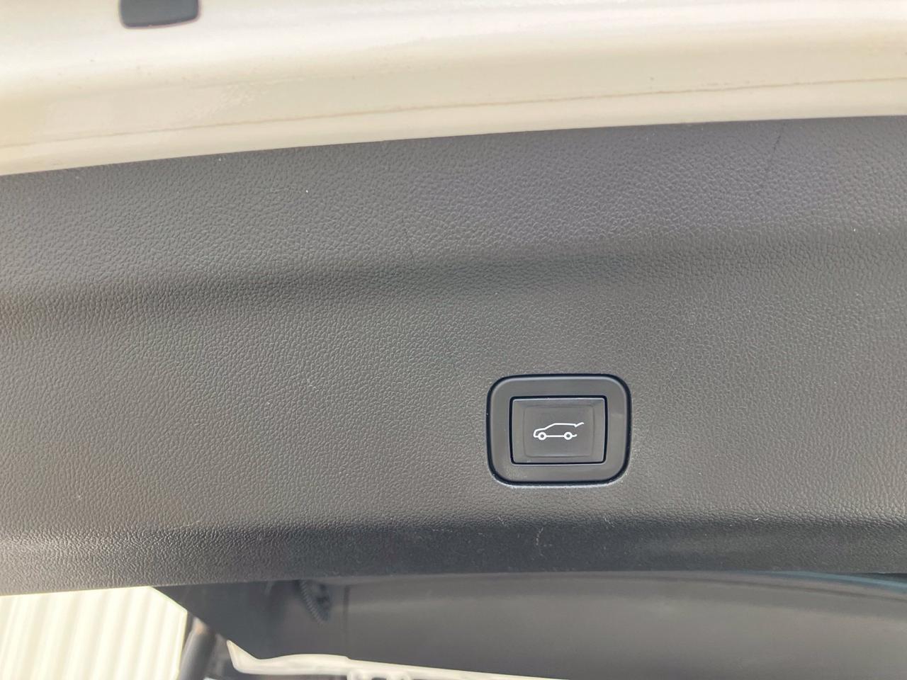 2025 GMC Yukon Denali Watertown SD 2025 GMC Yukon Denali Watertown SD