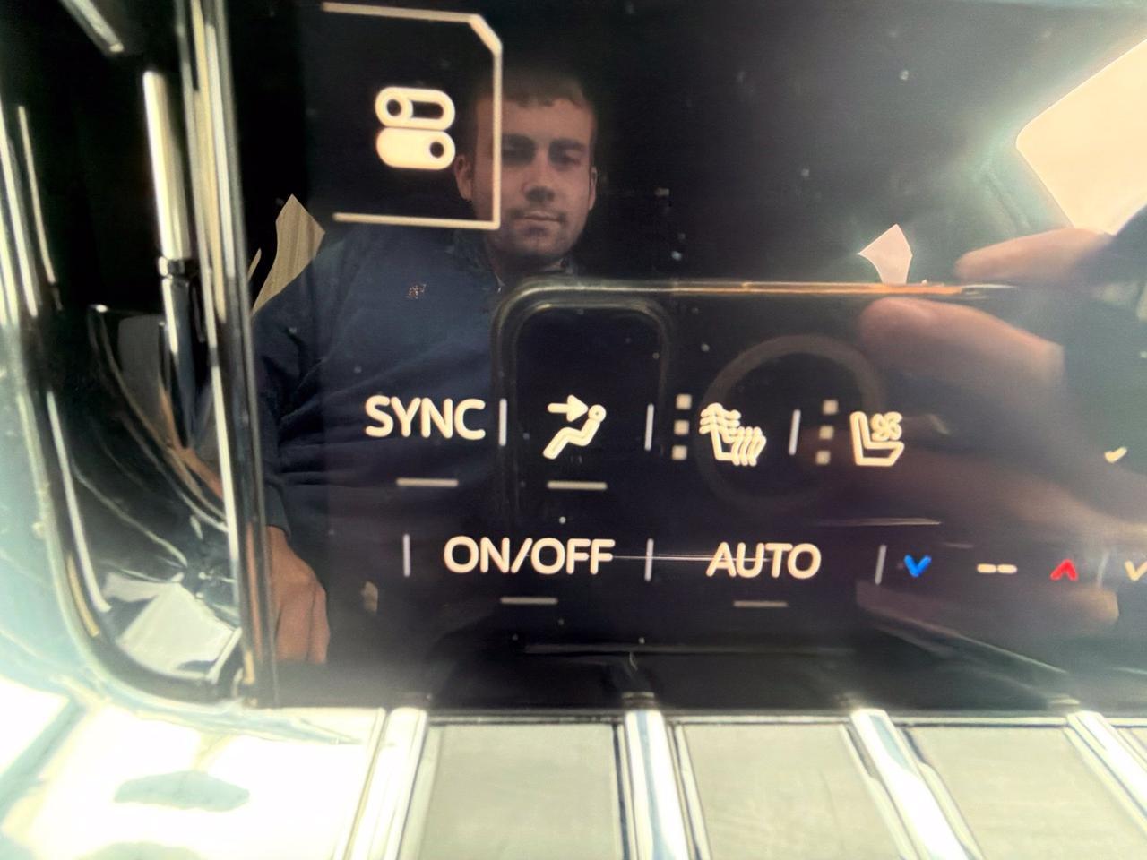 2025 GMC Yukon Denali Watertown SD 2025 GMC Yukon Denali Watertown SD