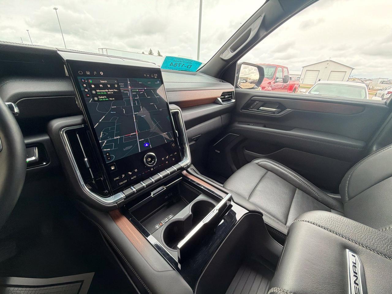 2025 GMC Yukon Denali Watertown SD 2025 GMC Yukon Denali Watertown SD
