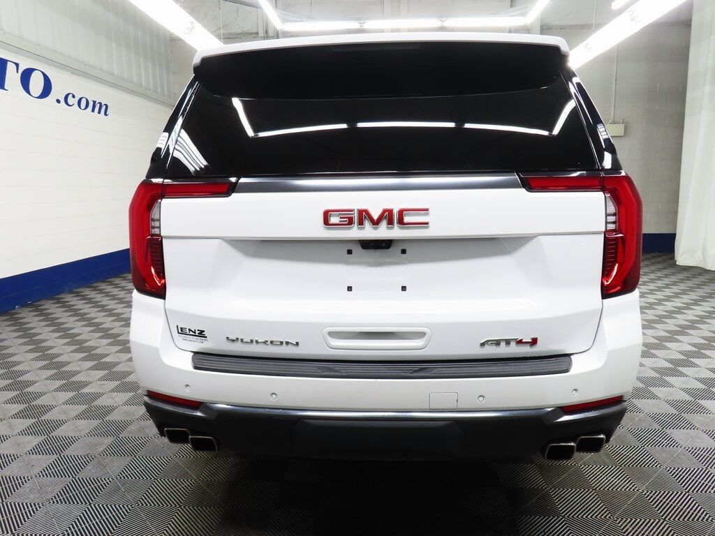 2025 GMC Yukon XL AT4 4WD 7 Passenger Fond du Lac WI