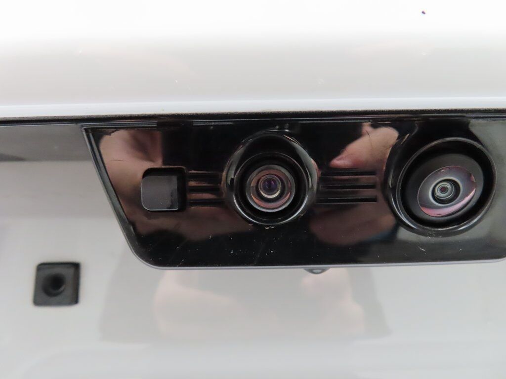 2025 GMC Yukon XL AT4 4WD 7 Passenger Fond du Lac WI