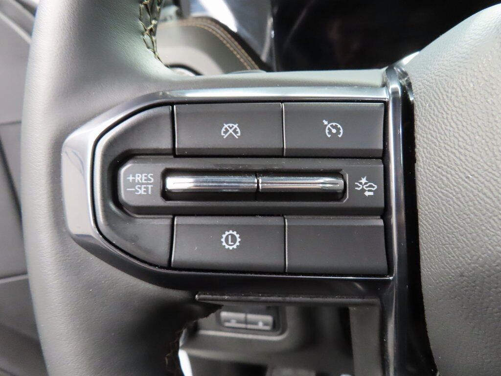 2025 GMC Yukon XL AT4 4WD Fond du Lac WI 2025 GMC Yukon XL AT4 4WD Fond du Lac WI