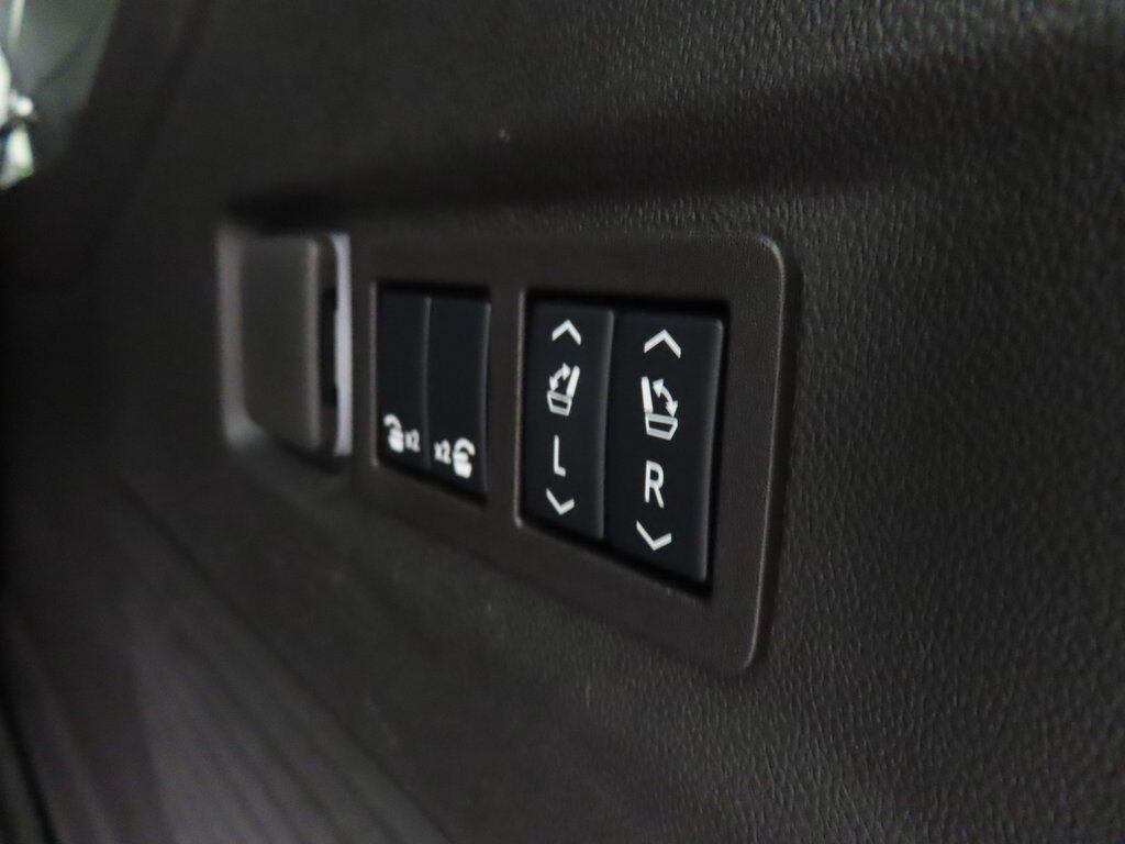 2025 GMC Yukon XL Denali 4WD Fond du Lac WI 2025 GMC Yukon XL Denali 4WD Fond du Lac WI