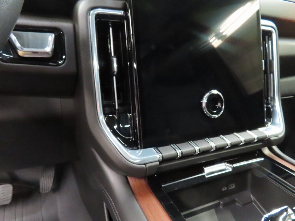 2025 GMC Yukon XL Denali 4WD Fond du Lac WI 2025 GMC Yukon XL Denali 4WD Fond du Lac WI