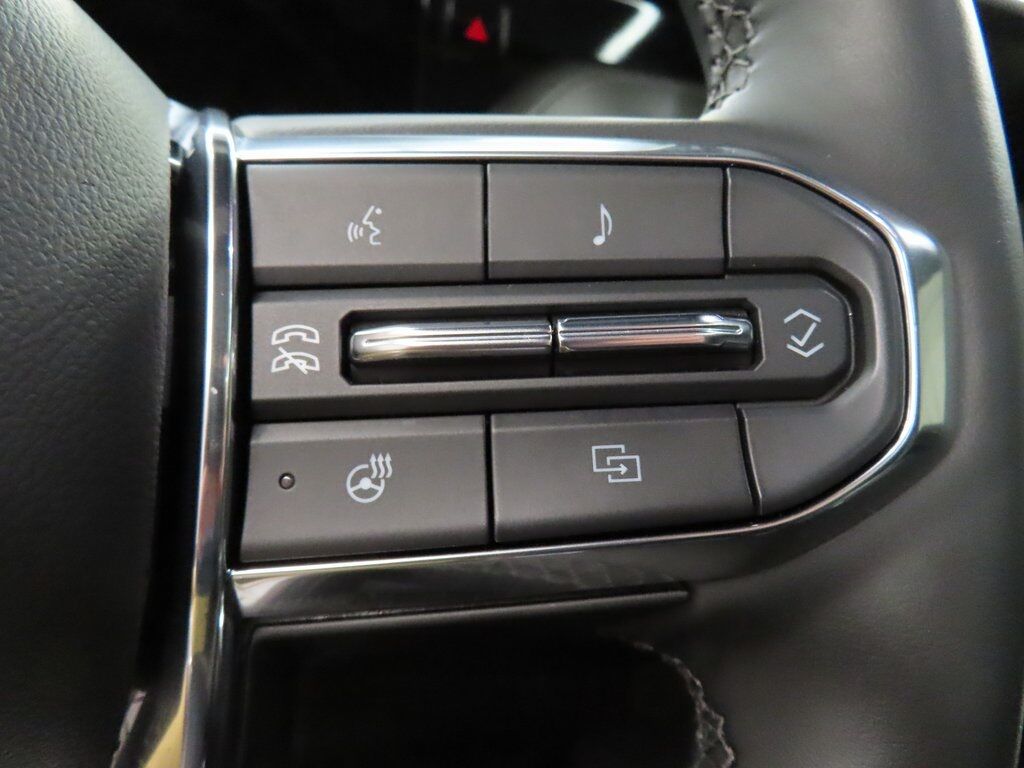 2025 GMC Yukon XL Denali 4WD Fond du Lac WI 2025 GMC Yukon XL Denali 4WD Fond du Lac WI