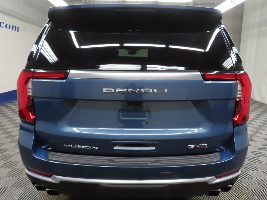 2025 GMC Yukon XL Denali 4WD Fond du Lac WI 2025 GMC Yukon XL Denali 4WD Fond du Lac WI