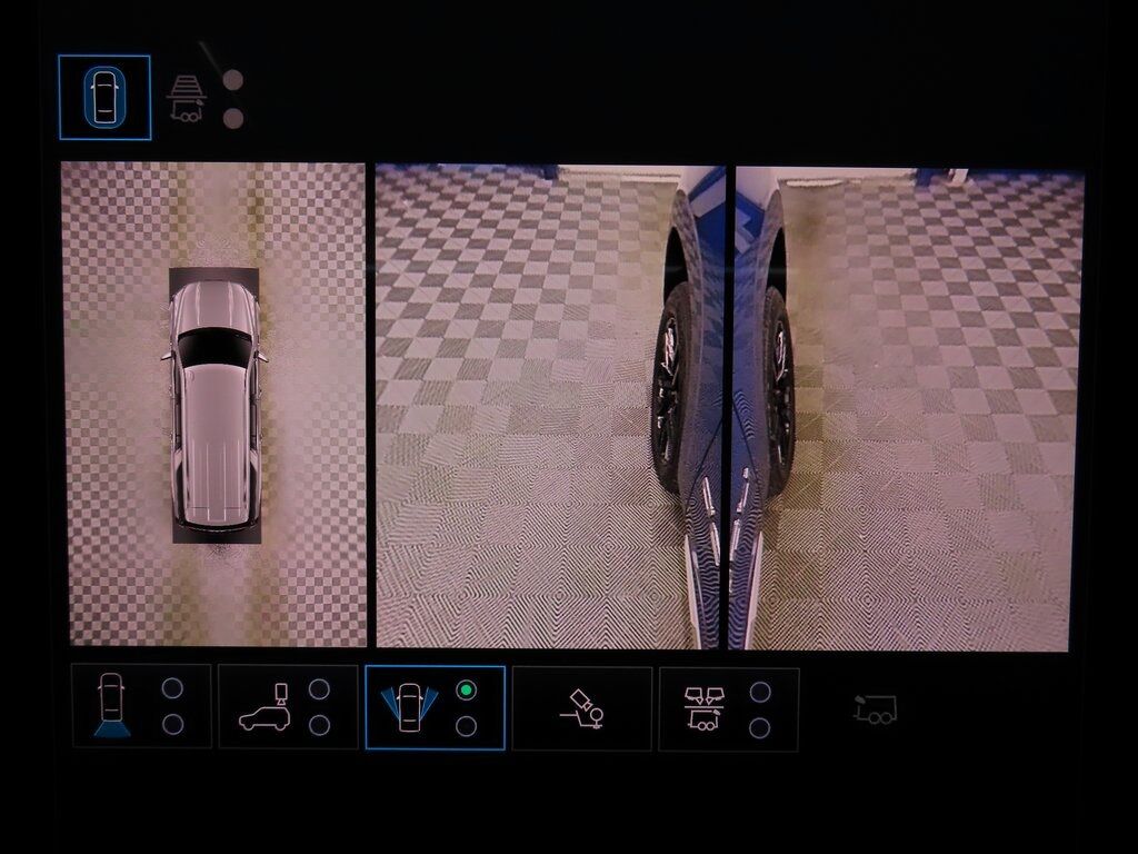 2025 GMC Yukon XL Denali 4WD Fond du Lac WI 2025 GMC Yukon XL Denali 4WD Fond du Lac WI