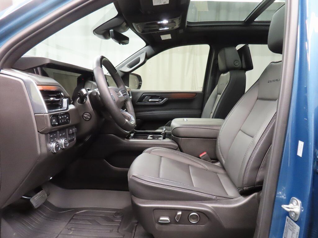 2025 GMC Yukon XL Denali 4WD Fond du Lac WI 2025 GMC Yukon XL Denali 4WD Fond du Lac WI