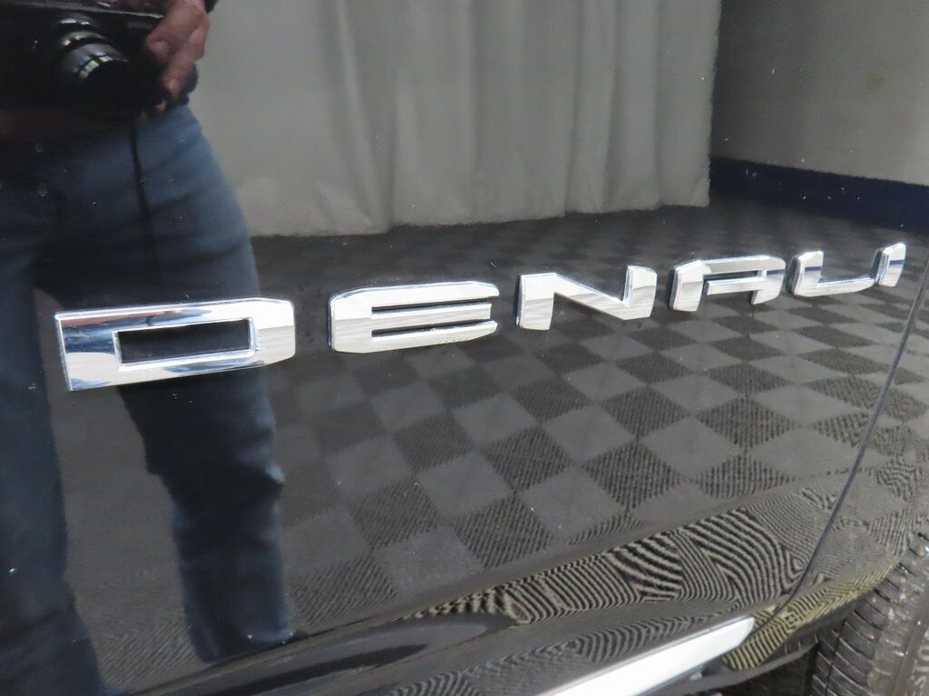 2025 GMC Yukon XL Denali 4WD Fond du Lac WI 2025 GMC Yukon XL Denali 4WD Fond du Lac WI