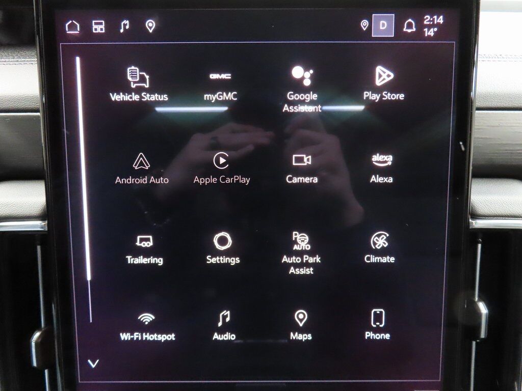 2025 GMC Yukon XL Denali 4WD Fond du Lac WI 2025 GMC Yukon XL Denali 4WD Fond du Lac WI