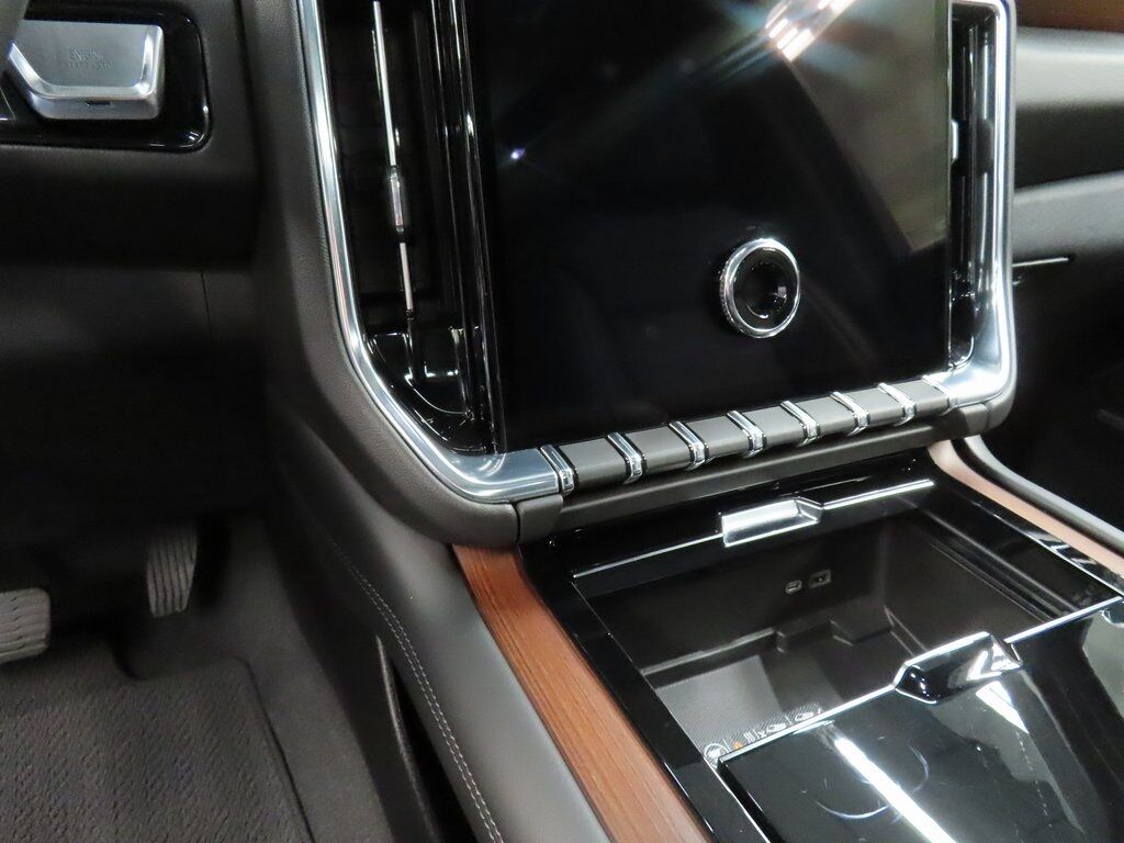 2025 GMC Yukon XL Denali 4WD Fond du Lac WI 2025 GMC Yukon XL Denali 4WD Fond du Lac WI