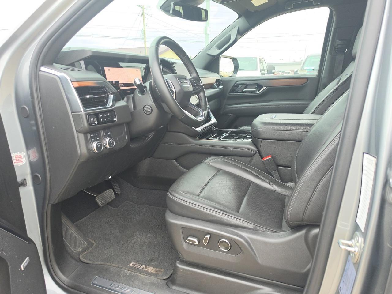 2025 GMC Yukon XL Denali Watertown SD 2025 GMC Yukon XL Denali Watertown SD