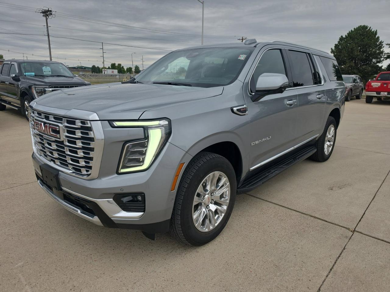 2025 GMC Yukon XL Denali Watertown SD 2025 GMC Yukon XL Denali Watertown SD