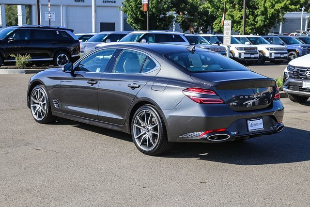 2025 Genesis G70 2.5T 2025 Genesis G70 2.5T