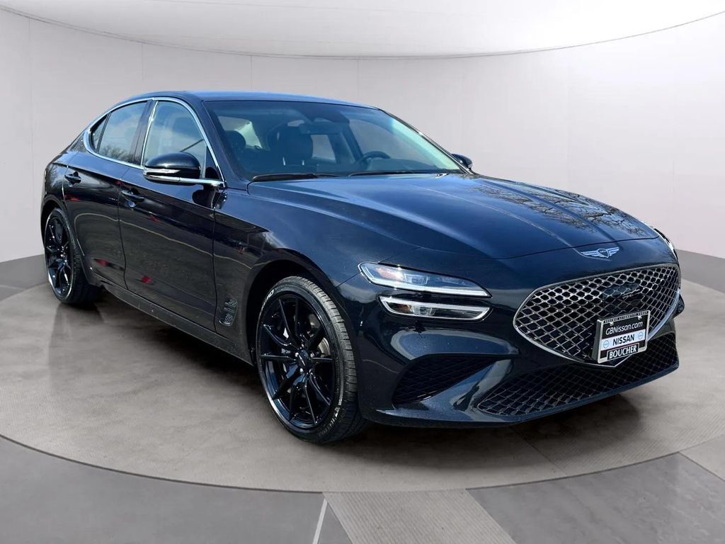 2025 Genesis G70 2.5T