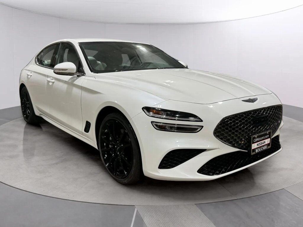 2025 Genesis G70 2.5T