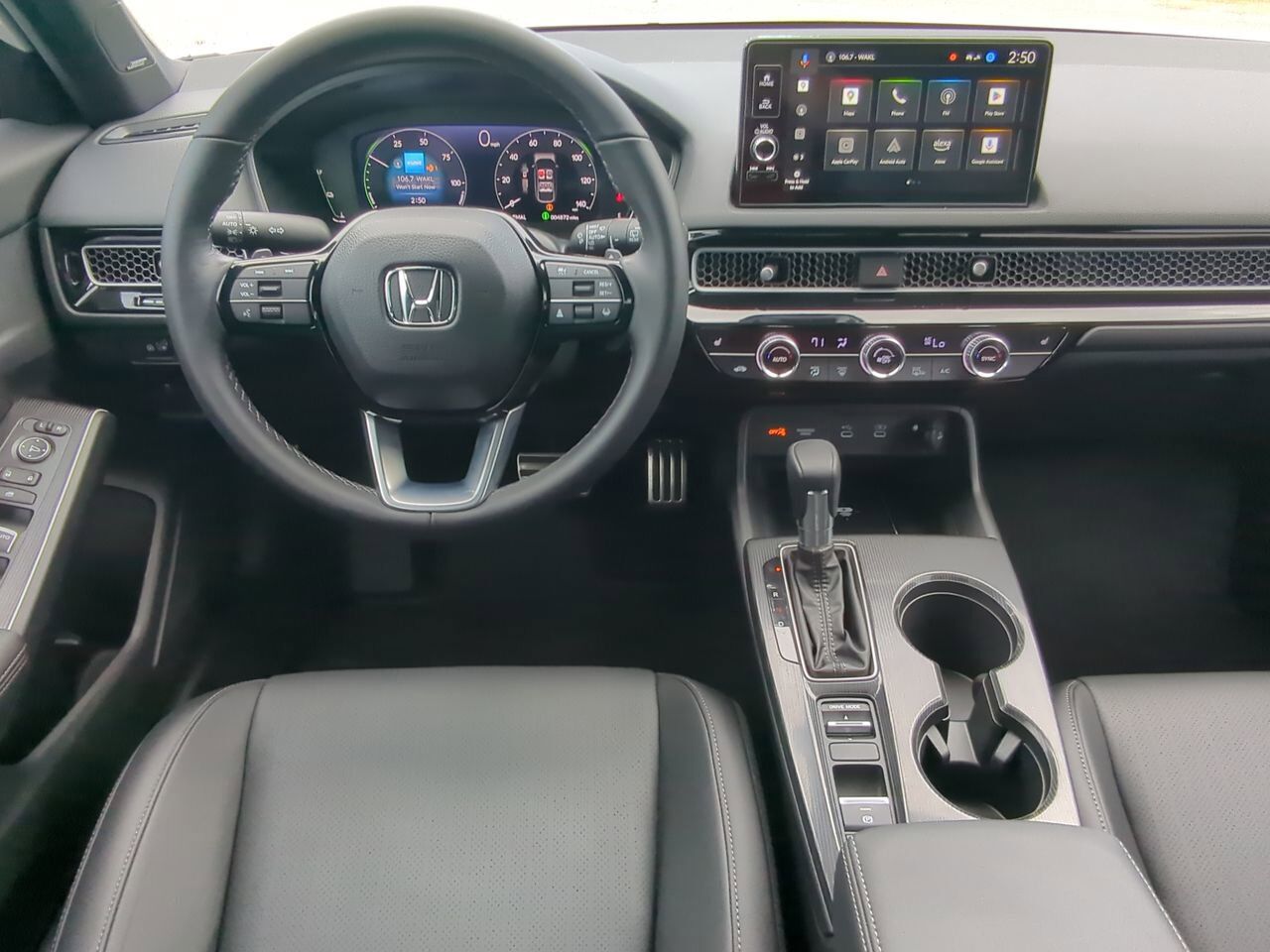 2025 Honda Civic Hatchback Hybrid Sport Touring Appleton WI