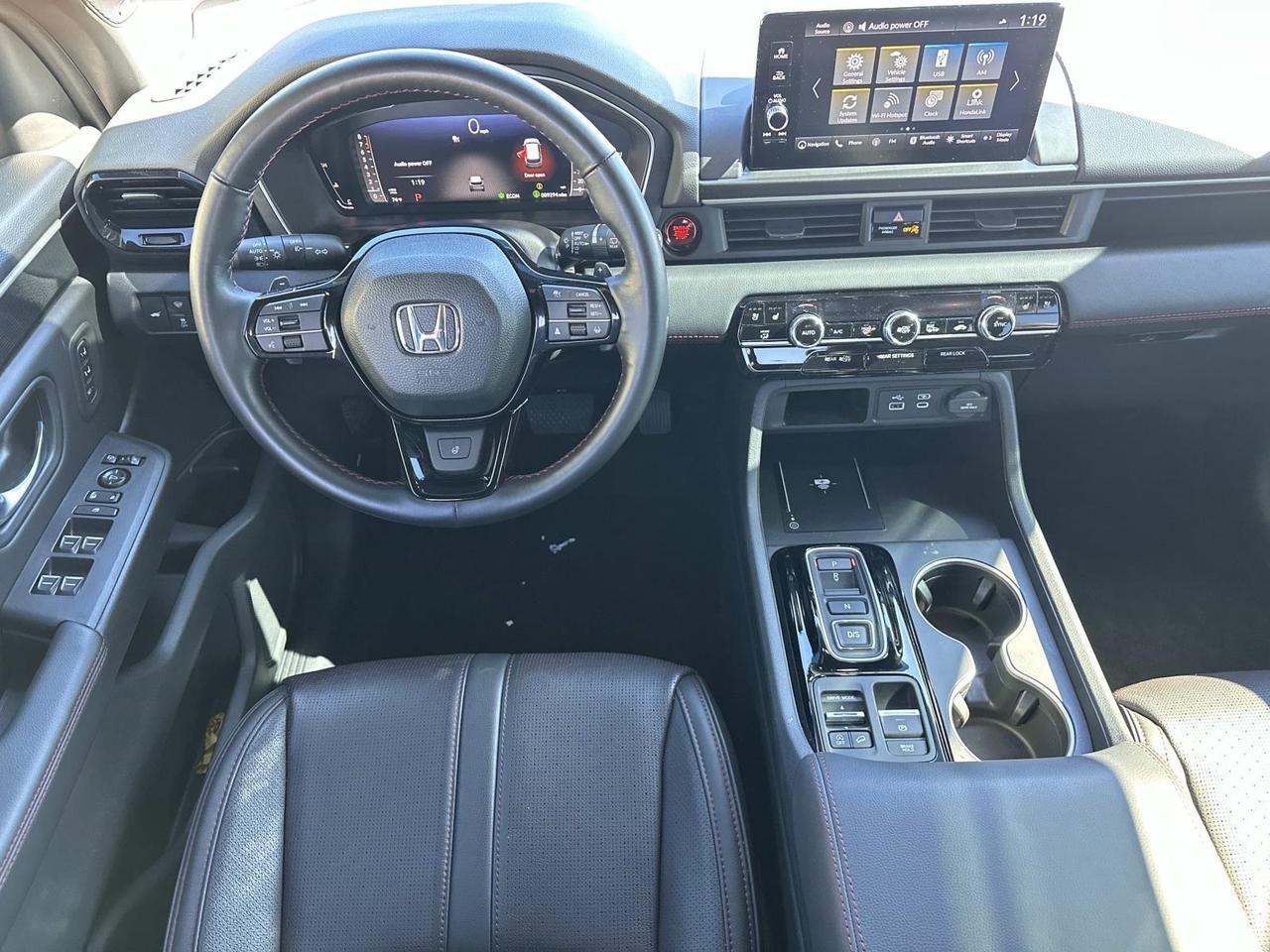 2025 Honda Pilot Black Edition