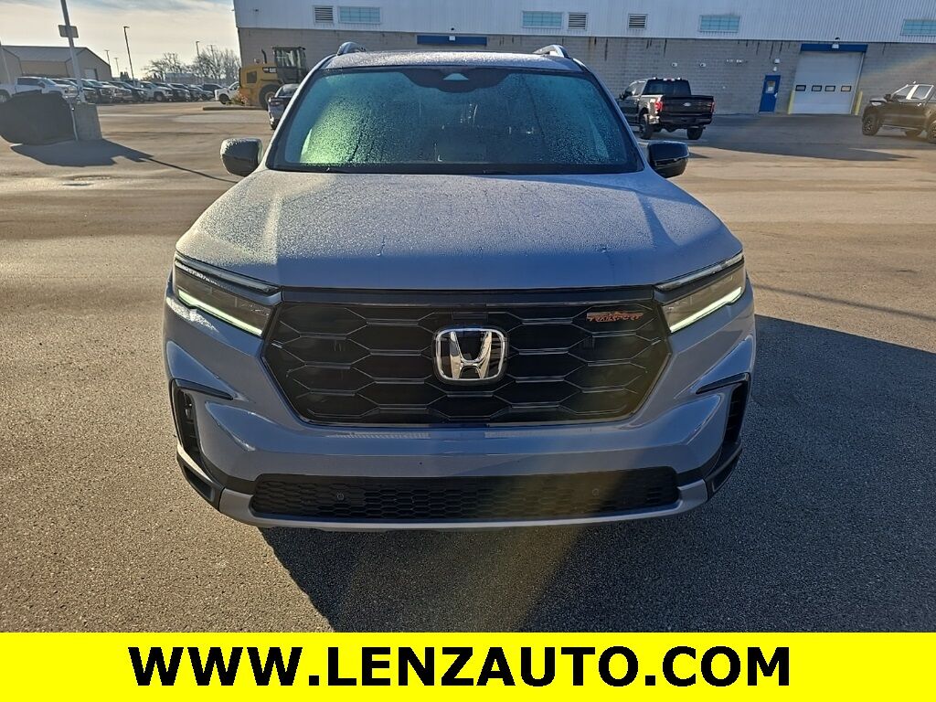 2025 Honda Pilot TrailSport AWD Fond du Lac WI 2025 Honda Pilot TrailSport AWD Fond du Lac WI