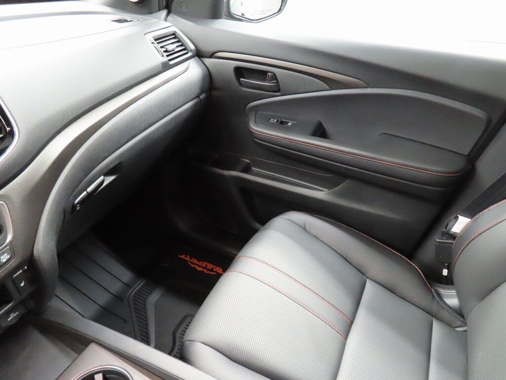 2025 Honda Ridgeline 4x4 Crew Cab TrailSport Fond du Lac WI