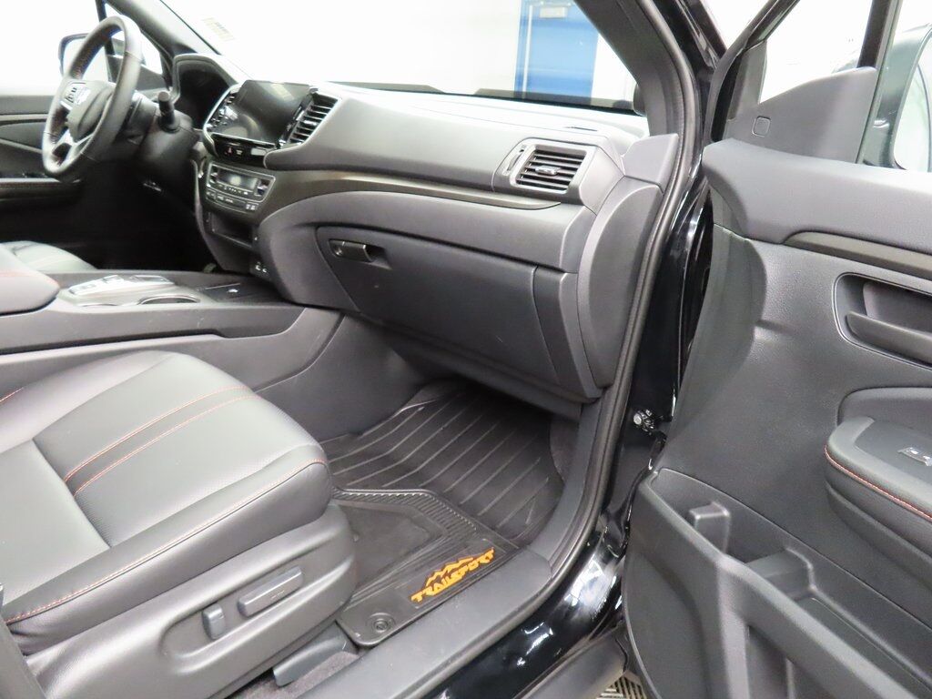 2025 Honda Ridgeline 4x4 Crew Cab TrailSport Fond du Lac WI