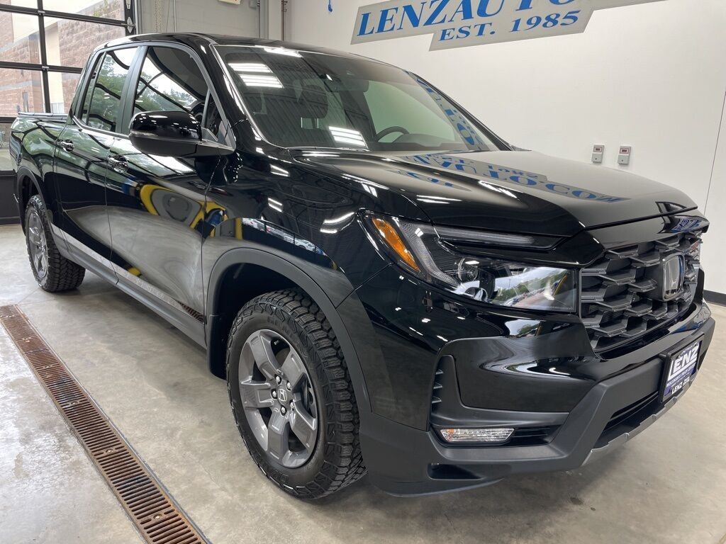 2025 Honda Ridgeline TrailSport AWD Minocqua WI 2025 Honda Ridgeline TrailSport AWD Minocqua WI