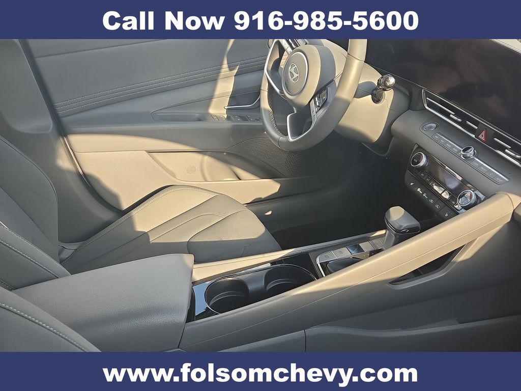 2025 Hyundai Elantra SEL Convenience 2025 Hyundai Elantra SEL Convenience