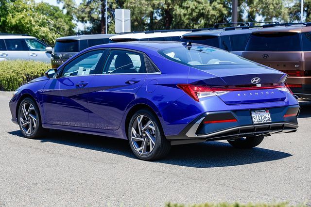 2025 Hyundai Elantra SEL Convenience 2025 Hyundai Elantra SEL Convenience