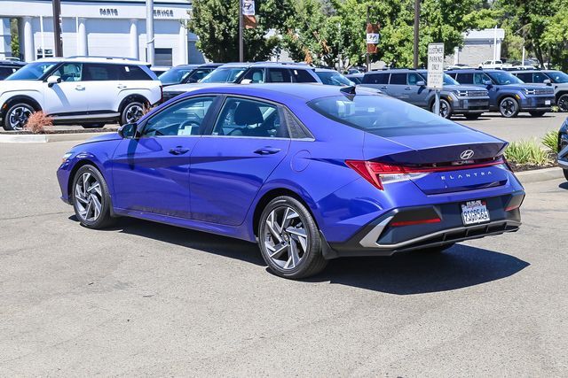2025 Hyundai Elantra SEL Convenience 2025 Hyundai Elantra SEL Convenience