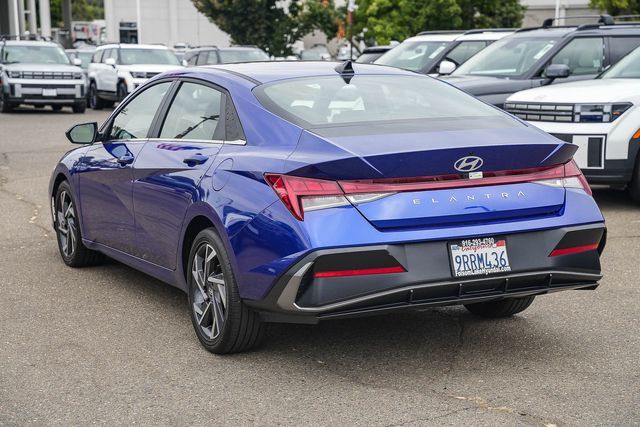 2025 Hyundai Elantra SEL Convenience 2025 Hyundai Elantra SEL Convenience