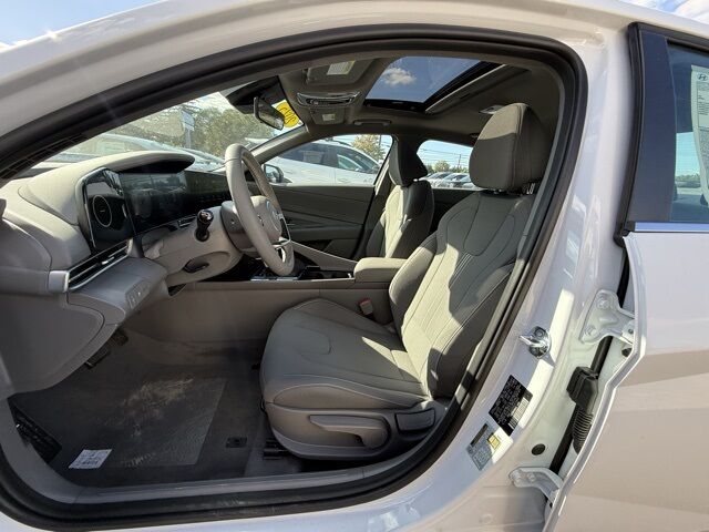 2025 Hyundai Elantra SEL Convenience San Clemente CA 2025 Hyundai Elantra SEL Convenience San Clemente CA