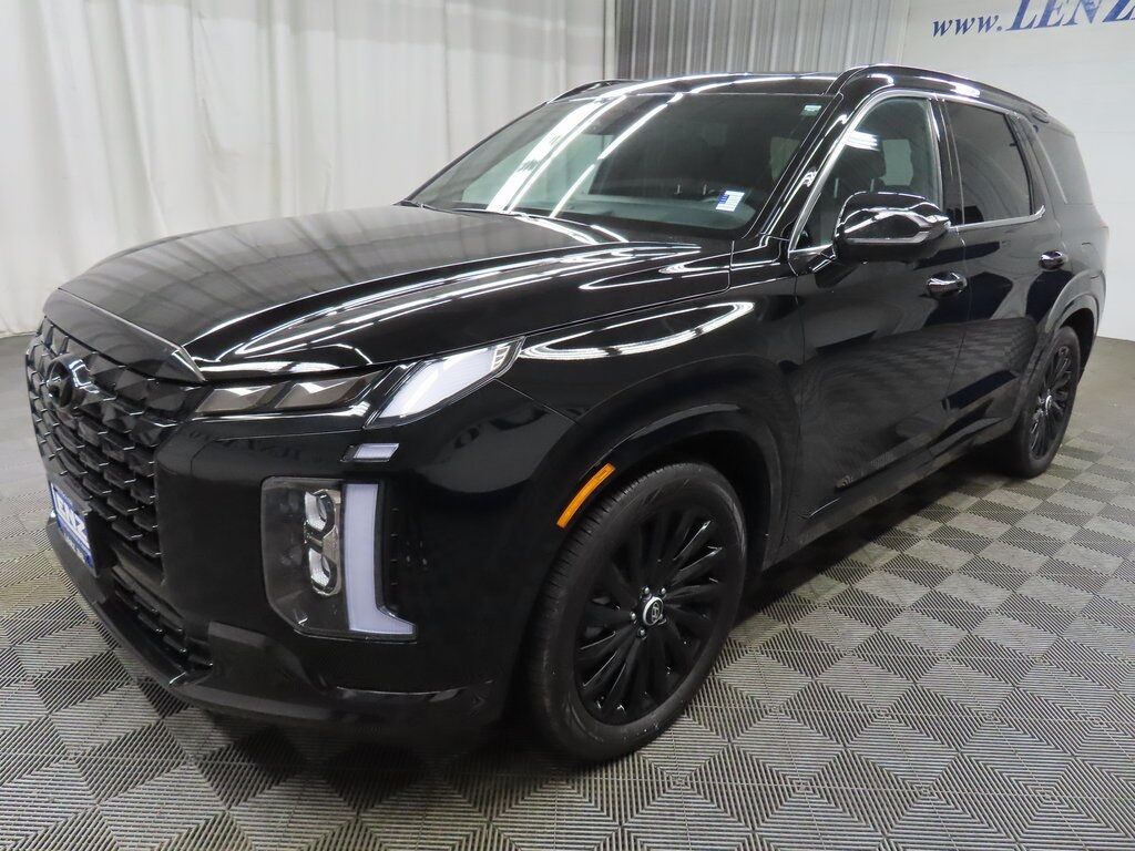 2025 Hyundai Palisade Calligraphy Night Edition AWD Fond du Lac WI 2025 Hyundai Palisade Calligraphy Night Edition AWD Fond du Lac WI
