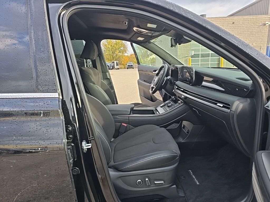 2025 Hyundai Palisade Calligraphy Night Edition AWD Fond du Lac WI 2025 Hyundai Palisade Calligraphy Night Edition AWD Fond du Lac WI