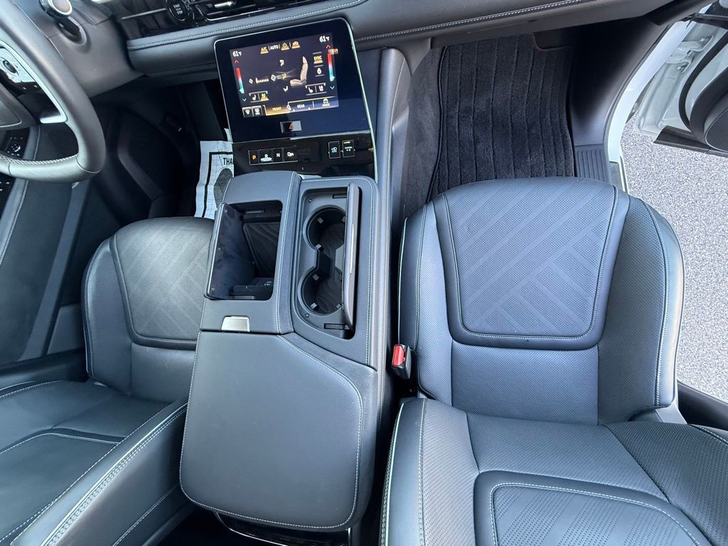 2025 INFINITI QX80 LUXE Lakeland FL