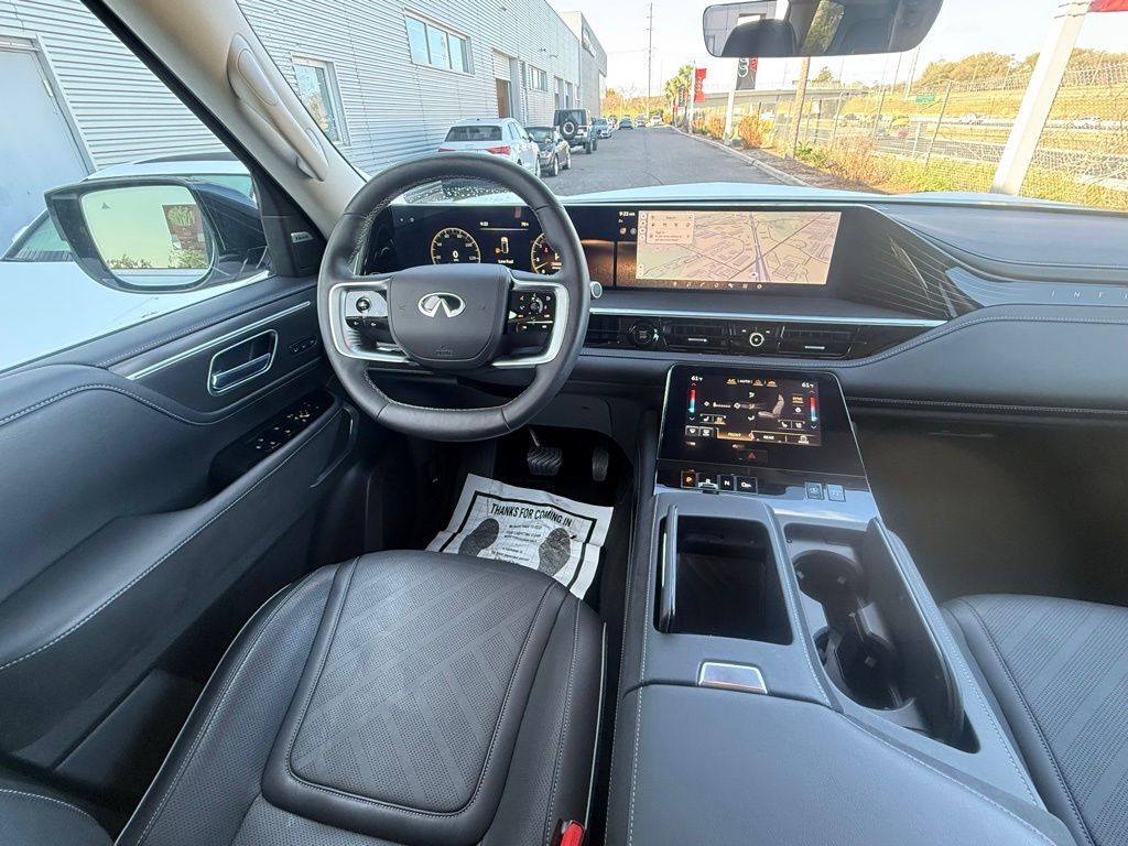 2025 INFINITI QX80 LUXE Lakeland FL