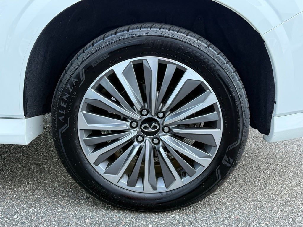 2025 INFINITI QX80 LUXE Lakeland FL